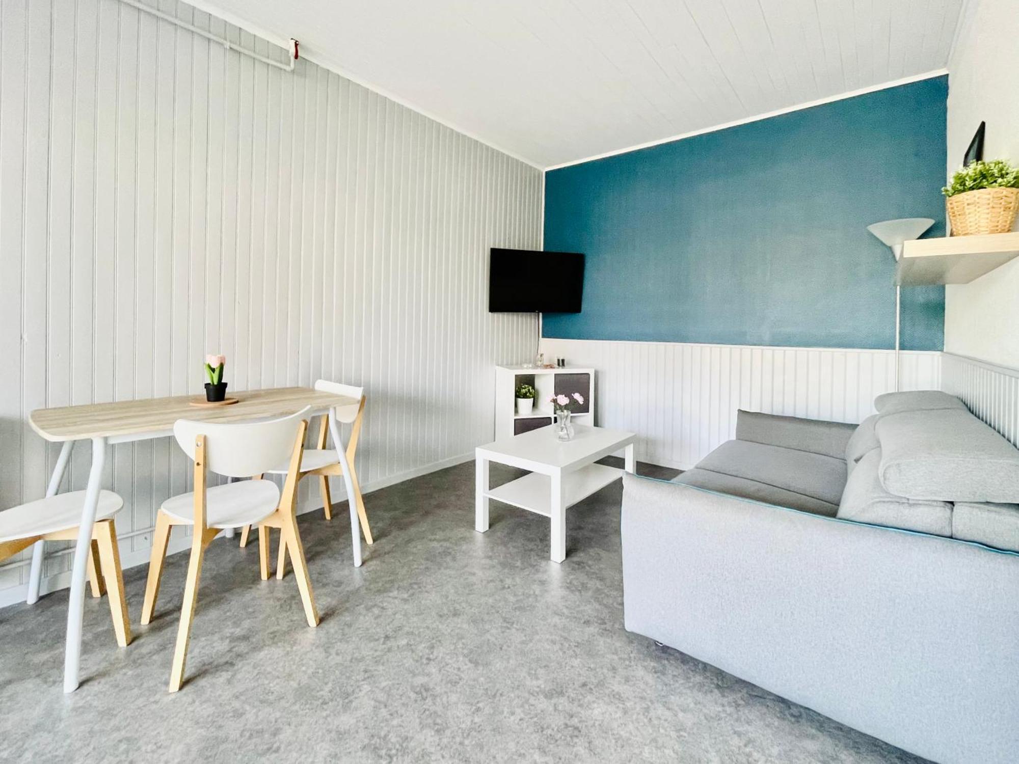 Appartement T2 Au Rez De Chaussee Dans Propriete Privee, Au Bord De L'eau A 15 Minutes De Nancy *
